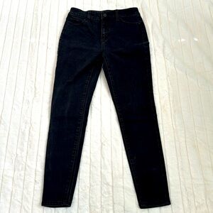Time & Tru High Rise Skinny Black Size 6